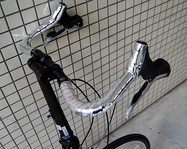 カスタム :: DAHON HELIOS SL ブルホーン仕様 :: 折りたたみ自転車